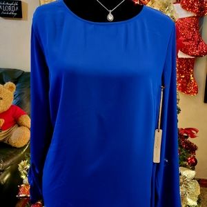 Gibson Latimer Blue Top NWT